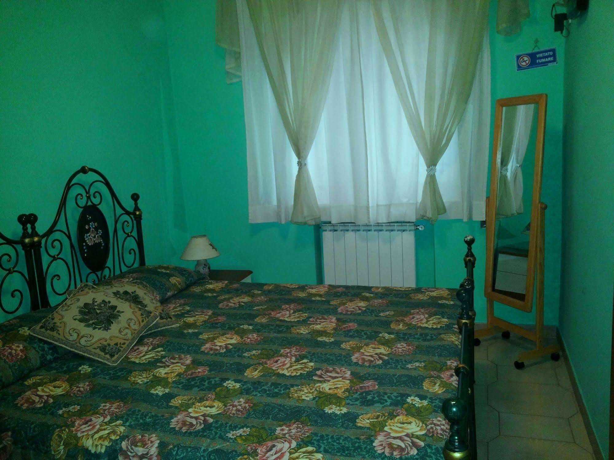 Bed&Breakfast Rosangela Taormina Eksteriør billede
